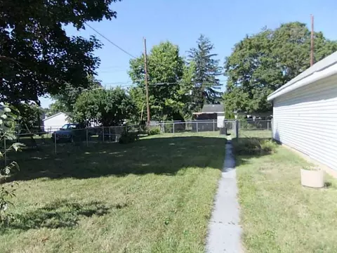 1327 Pythian, Springfield, OH 45504 photo 9
