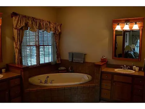 2295 Ashbrook, Springfield, OH 45502 photo 17