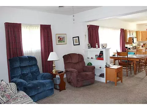737 E Madison, Springfield, OH 45503 photo 3