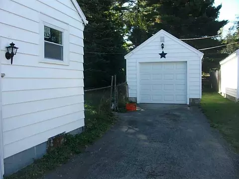 2523 Hillside Ave, Springfield, OH 45503 photo 3