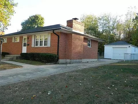 1229 Montego Dr, Springfield, OH 45503 photo 2