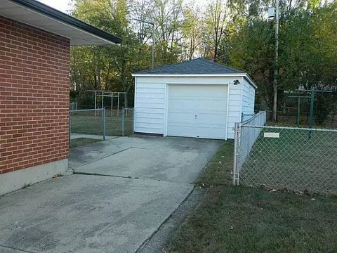 1229 Montego Dr, Springfield, OH 45503 photo 3