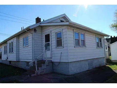 51 Snyder St, Springfield, OH 45504 photo 2