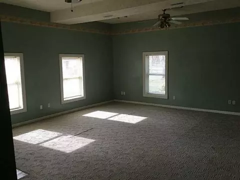 621 W Wayne, Celina, OH 45822 photo 3
