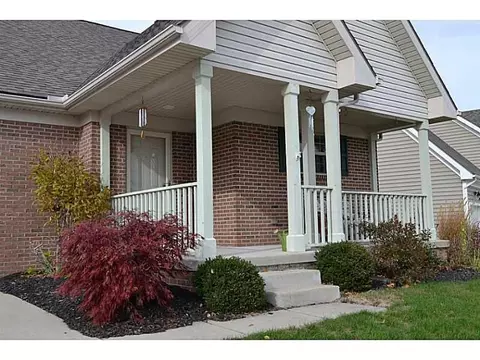 4611 Antrim Ln, Springfield, OH 45503 photo 2