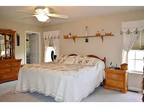 4611 Antrim Ln, Springfield, OH 45503 photo 9