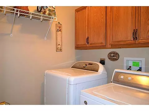 4611 Antrim Ln, Springfield, OH 45503 photo 16