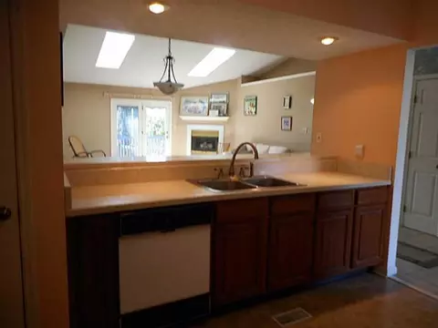 1906 Wedgewood #1906, Springfield, OH 45503 photo 9