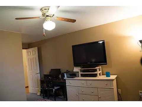 3946 Delmar, Springfield, OH 45503 photo 18