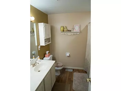 3946 Delmar, Springfield, OH 45503 photo 12