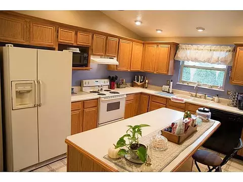3946 Delmar, Springfield, OH 45503 photo 7