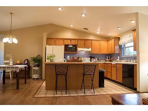 3946 Delmar, Springfield, OH 45503 photo 6