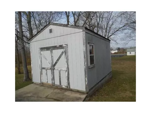1308 W Perrin, Springfield, OH 45506 photo 2