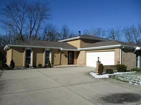 2731 Rensselaer, Springfield, OH 45503 photo 1