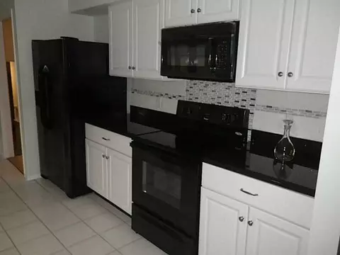 2731 Rensselaer, Springfield, OH 45503 photo 8