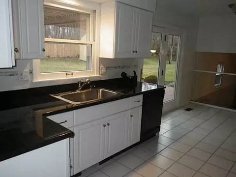 2731 Rensselaer, Springfield, OH 45503 photo 7