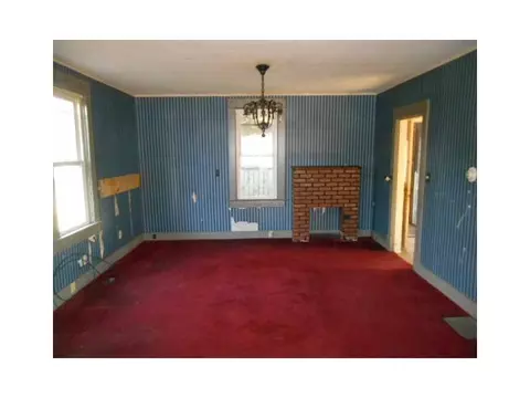 1106 N Burnett, Springfield, OH 45503 photo 5