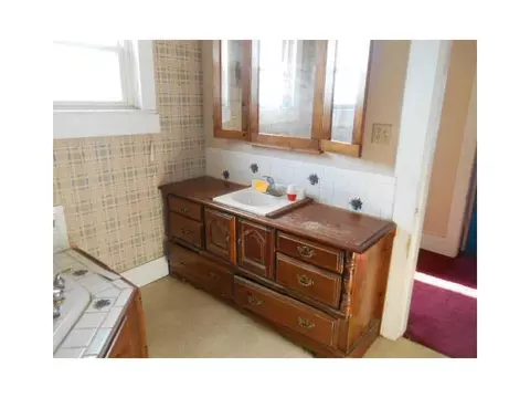 1106 N Burnett, Springfield, OH 45503 photo 13