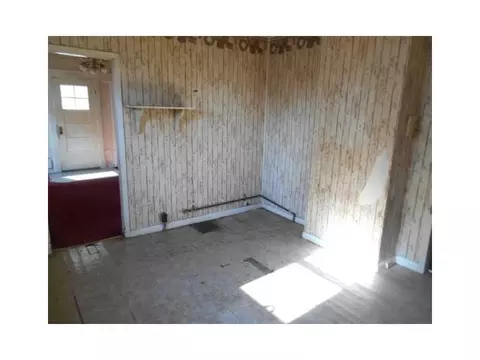 1106 N Burnett, Springfield, OH 45503 photo 8