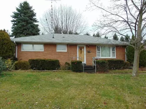 4614 Ridgewood W, Springfield, OH 45503 photo 1