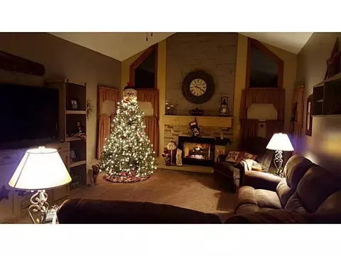 1005 Tioga, Springfield, OH 45502 photo 4