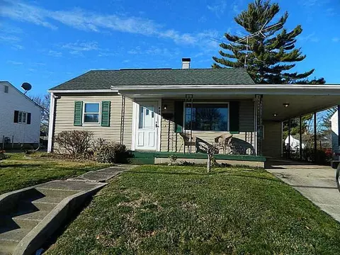 833 S Burnett, Springfield, OH 45505 photo 1