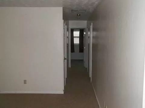 3308 Vineyard St, Springfield, OH 45503 photo 14