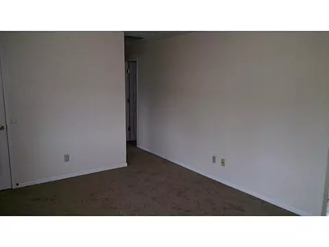 3308 Vineyard St, Springfield, OH 45503 photo 3