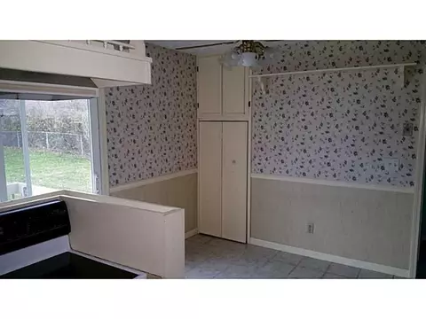 3308 Vineyard St, Springfield, OH 45503 photo 6