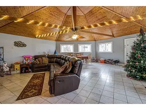 3600 S Tecumseh, Springfield, OH 45502 photo 5