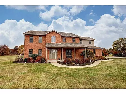 4545 Wolfe Rde, Lima, OH 45807 photo 1
