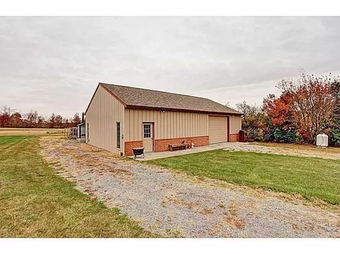 4545 Wolfe Rde, Lima, OH 45807 photo 6