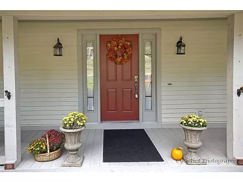 4255 Stone Bridge Dr, Springfield, OH 45504 photo 3
