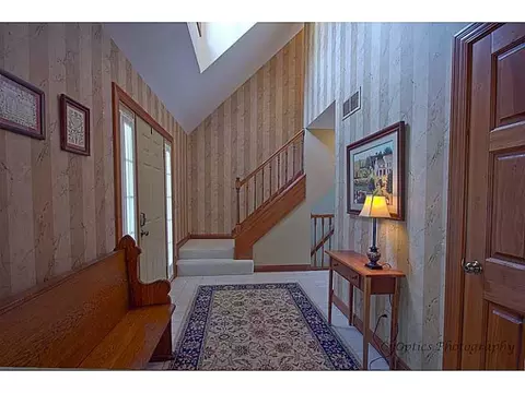 4255 Stone Bridge Dr, Springfield, OH 45504 photo 4