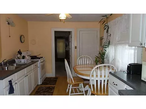 201 W Southern Ave, Springfield, OH 45506 photo 10