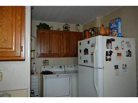 647 Reading Dr, Springfield, OH 45505 photo 12