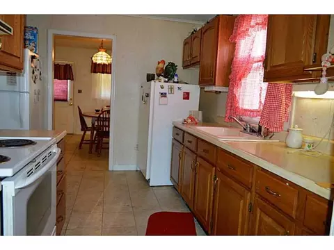 647 Reading Dr, Springfield, OH 45505 photo 7