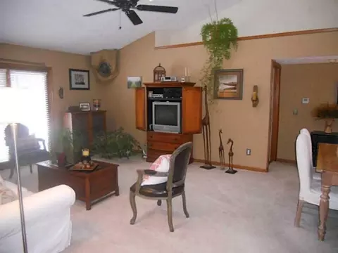 3128 Lakeview #3128, Springfield, OH 45503 photo 8
