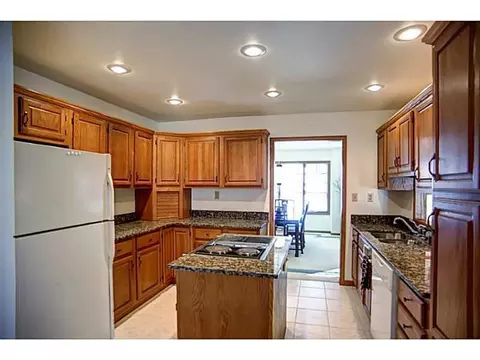 201 Mariners Point Dr, Celina, OH 45822 photo 8