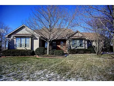 201 Mariners Point Dr, Celina, OH 45822 photo 1