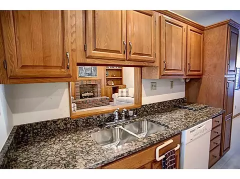 201 Mariners Point Dr, Celina, OH 45822 photo 9