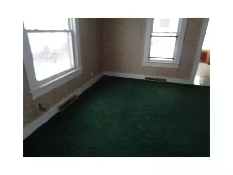 1610 S Limestone St, Springfield, OH 45505 photo 5