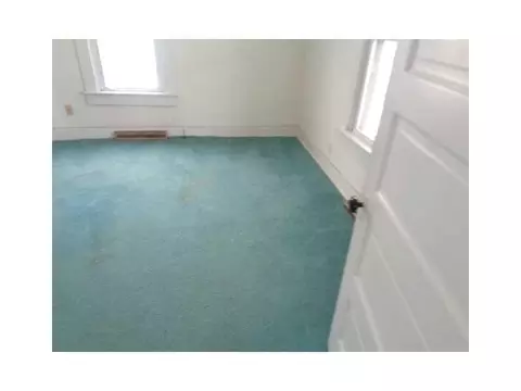 1610 S Limestone St, Springfield, OH 45505 photo 3