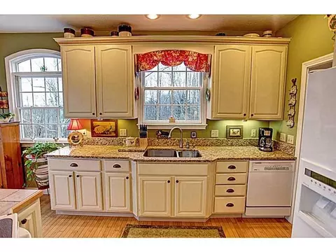 4212 Saint Paris Pk, Springfield, OH 45504 photo 9