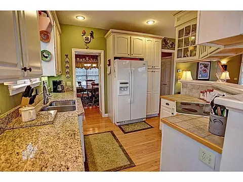 4212 Saint Paris Pk, Springfield, OH 45504 photo 8