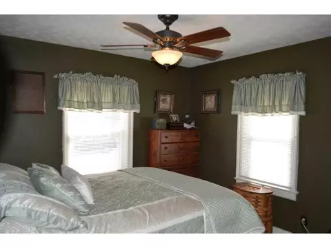 809 Homestead Ave, Springfield, OH 45503 photo 10