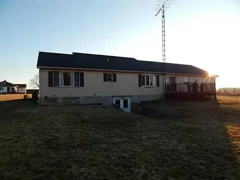 8676 Crowl Rd, De Graff, OH 43318 photo 3