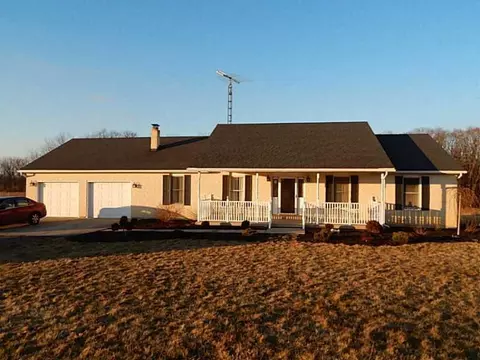 8676 Crowl Rd, De Graff, OH 43318 photo 2