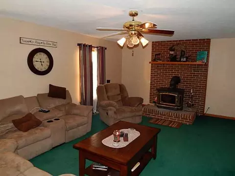 8676 Crowl Rd, De Graff, OH 43318 photo 9