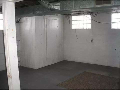 1363 S Limestone, Springfield, OH 45505 photo 16